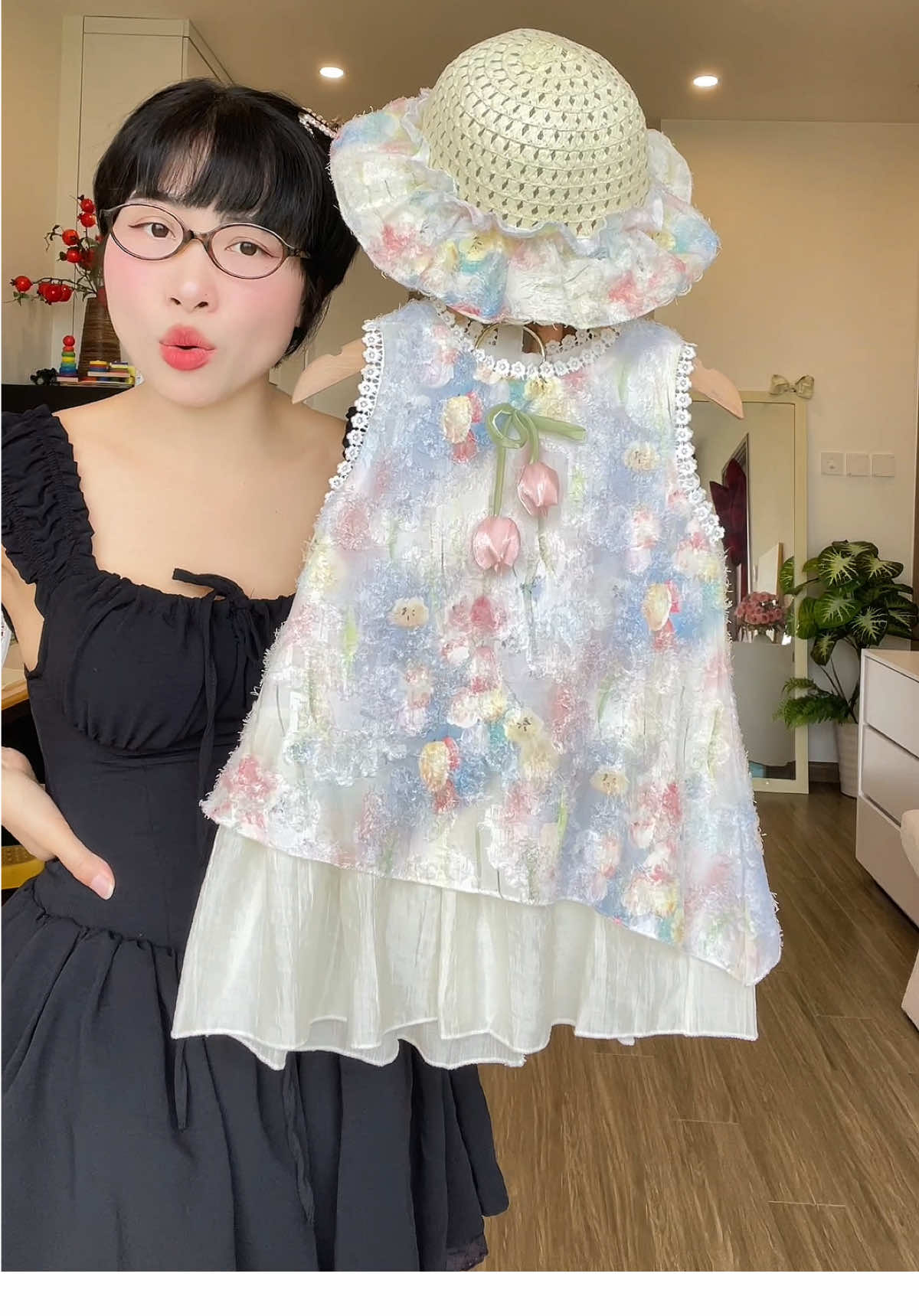 Váy xinh thiết kế nội địa Trung xinh xỉu mấy bà   #vaybegai  #vayditiec #vayditiecsangchanh #vayxinhchobe #vayxinhchobegai #vaybegaithietke #vaybegai  #doxinhbegai #vayxinhbegai #shopmemoon #xuhuong #viral 
