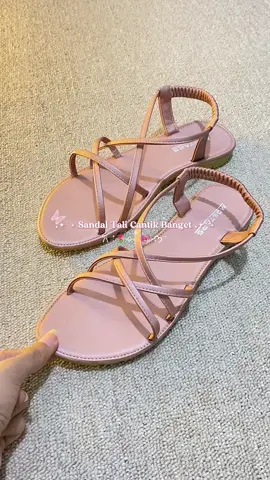 Ini bagusss banget menurutku dengan harga yang super murahhh 🤍 #sandalflattali #sandaltali #sandaltaliwanita #sandaltalibelakang #sandaltalisilangwanita #fyp #foryou 