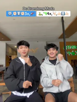 Trend Baru Nih Cobain~Dc Brondong Muda,Asikk banget,Buat bareng teman kalian🤙🏻#fyp #tutorialdance #dancetutorial #dancetrend2025 #velocity 