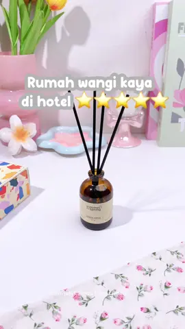 #reeddiffuser #summerspring #summerspringreeddiffuser #pengharumruangan #pengharumtoilet #reeddiffuseraromatherapy 