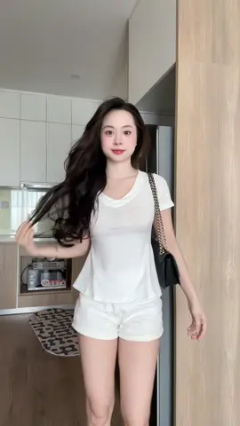Áo thun nhẹ mát cực kì luôn