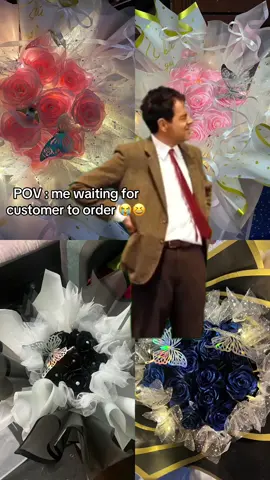 Waiting 😂#handmade #laxmibouquet #bouquet #fyp 