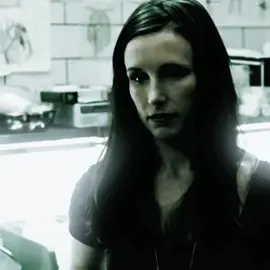 oh amanda ily #taur9s #saw #sawmovie #amandayoung #amandayoungedit #amandasawedit #blurrr #blurrredit #fyp #trending #popular #viral #targetaudience #posterboy #trendingaudio #sawmovies 