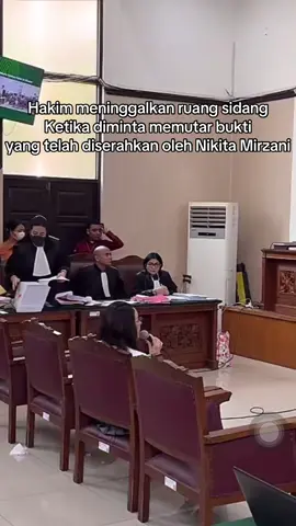 Nikita tidak mau kembali ke rutan sebelum buktinya diputar #nikitamirzani 