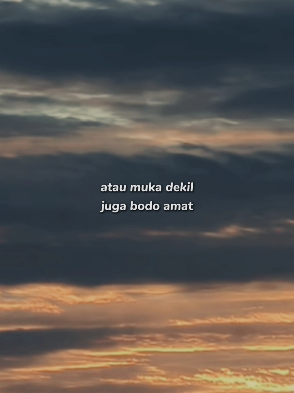 duit lebih penting 🤑 #CapCut #soundviral #foryou 