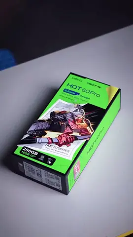 Infinix Hot 60 Pro 📱 Spesifikasi Utama Tampilan Layar AMOLED seluas 6,78 inci dengan resolusi 1.5 K FHD+ (1224 × 2720), refresh rate 144 Hz, dan touch sampling rate hingga 180 Hz  Tingkat kecerahan hingga 4500 nits puncak, dilindungi oleh Corning Gorilla Glass 7i  Desain & Dimensi Berat hanya 170 g, tebal 6,6 mm Bodi tipis dan ringan, tahan cipratan air dan debu dengan sertifikasi IP64 Tahan jatuh hingga 1,5 m  Performa Chipset MediaTek Helio G200 fabrikasi 6 nm, CPU octa‑core (2×Cortex‑A76 2,2 GHz & 6×Cortex‑A55 2,0 GHz), GPU Mali‑G57 MC2 (~1,1 GHz)  RAM 8 GB LPDDR4X, penyimpanan 128 GB atau 256 GB UFS 2.2 Slot microSD hingga 1 TB, RAM ekstensi hingga 16 GB  Sistem Operasi & UI Android 15 dengan antarmuka XOS 15.1 (atau XOS 15.1.1) lengkap fitur AI, Fingerprint under-display, NFC Touch Transfer, dan fitur UltraLink untuk penggunaan area sinyal lemah  Kamera Kamera belakang 50 MP (AI, wide) + lensa tambahan, dual‑LED flash, fitur HDR & panorama Perekaman video hingga 1440p@30fps dan 1080p@30/60fps Kamera depan 13 MP (wide), juga mendukung video 1440p@30fps  Baterai & Pengisian Baterai 5.160 mAh non-removable Fast charging 45 W, dapat mengisi 0–50 % dalam ~22 menit Dukungan reverse charging 10 W dan fitur pengisian aman (deteksi cairan, optimisasi umur pengisian)  Konektivitas & Fitur Lain Dual SIM (Nano‑SIM + Nano‑SIM) + microSD Wi‑Fi 802.11 a/b/g/n/ac dual-band, Bluetooth 5.4, NFC, GPS, port USB‑C 2.0 (OTG), IR blaster, dan Radio FM  Sensor: fingerprint optik under-display, akselerometer, gyroskop, proximity, kompas Speaker stereo (oleh JBL), jack audio 3.5 mm  Dimensi & Varian Ukuran: 163,5 × 75,9 × 6,6 mm Berat: 170 g Warna tersedia: Sleek Black, Titanium Silver, Coral Tides, Sapphire Blue, Jungle Breath, Orange Rose Valley  #infinix #infinixhot60pro 0pro