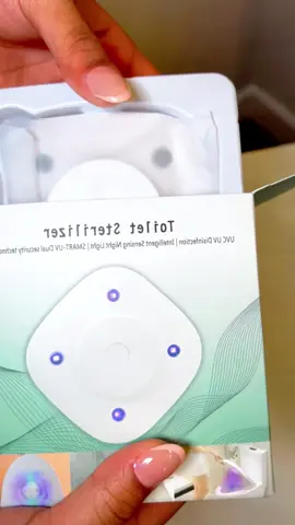 @CozyNestLife With this toilet cleaner, your toilet is not dirty🚽✨, and the sterilization rate is as high as 99.99%🦠 so that bacteria have nowhere to hide👋#bathroom #aromatherapy #clean #germ #CleanTok #UV #toilet #fragrance #viralvideo