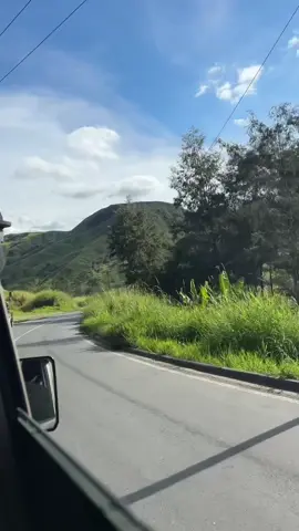 Even when life feels heavy, God is still good. In the valley or on the mountain He is always with us. His love never fails and His promises still stand. Seasons may change but He never does. Mountains still move when we speak His name. 🙌🏾 So keep trusting, keep believing and keep praising Jesus even when the waiting feels long. ✝️❤️‍🩹 He makes all things beautiful in his time. Ecclesiastes 3:11 