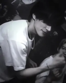 ใจไม่สู้ดีเวลาที่เธอมองตา #jake #enhypen 