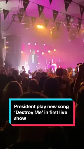 The mysterious and much-hyped @PRESIDENT played their first headline show last night in London, delivering a brief but commanding inaugural address. Check out their performance of unreleased song ‘Destroy Me’ #president #presidentband #nme #music #fyp 