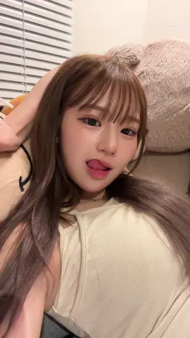 彼氏いないから1人でやってる