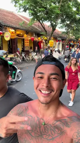 Custom made Birkenstocks for £24 in Vietnam #vietnam 