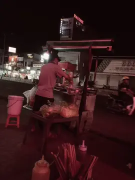 Xuất thân không được may mắn thì chẳng có sự lựa chọn nào cả. Thay vì than vãn thì chấp nhận mỉm cười và thích nghi với nó#abcxyz#xuhuongtiktok#đời#pyp#tiền 