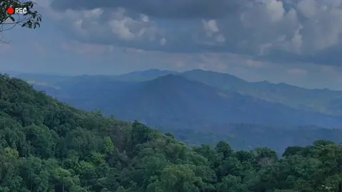 တောင်တန်းများရဲ့အလှ 🖤 #myanmartiktok  #kalaw  #foryou  #fyp  #CapCut 