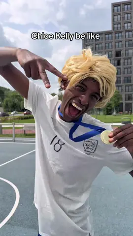 Chloe Kelly be like 😂 #WEURO2025 #womenfootball #england #chloekelly 