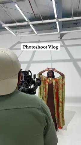 Photoshoot vlog 🎥  The outfits were really giving rich aunty 🤌🏽✨✨ @AFRO-MAYA-STORE  #modellife #dubai🇦🇪 #fashionmodel 