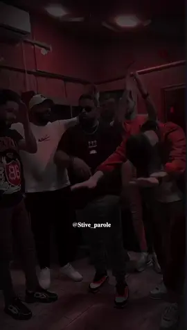 Cheb bello #chebbello #تصميم_فيديوهات🎶🎤🎬 #cheb_bello #paroles_rai #اغاني_جزائرية #تونس_المغرب_الجزائر #🇹🇳🇩🇿🇲🇦 