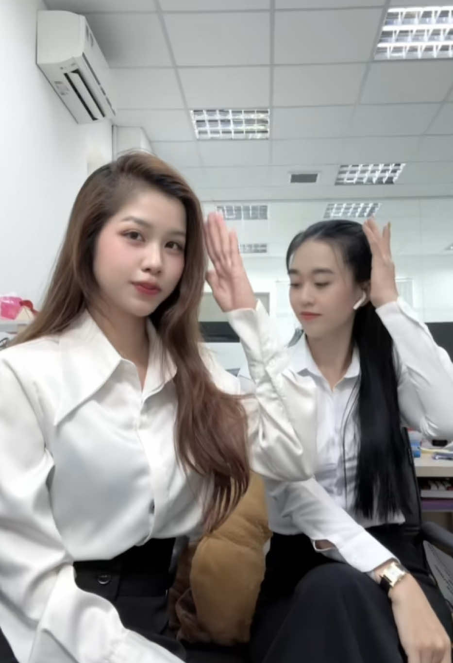 @Phạm Thanh Hằng quay tổng cộng mấy lần thì không nhớ nổi, cười khờ 😅 #bank #vpbank #diamond 