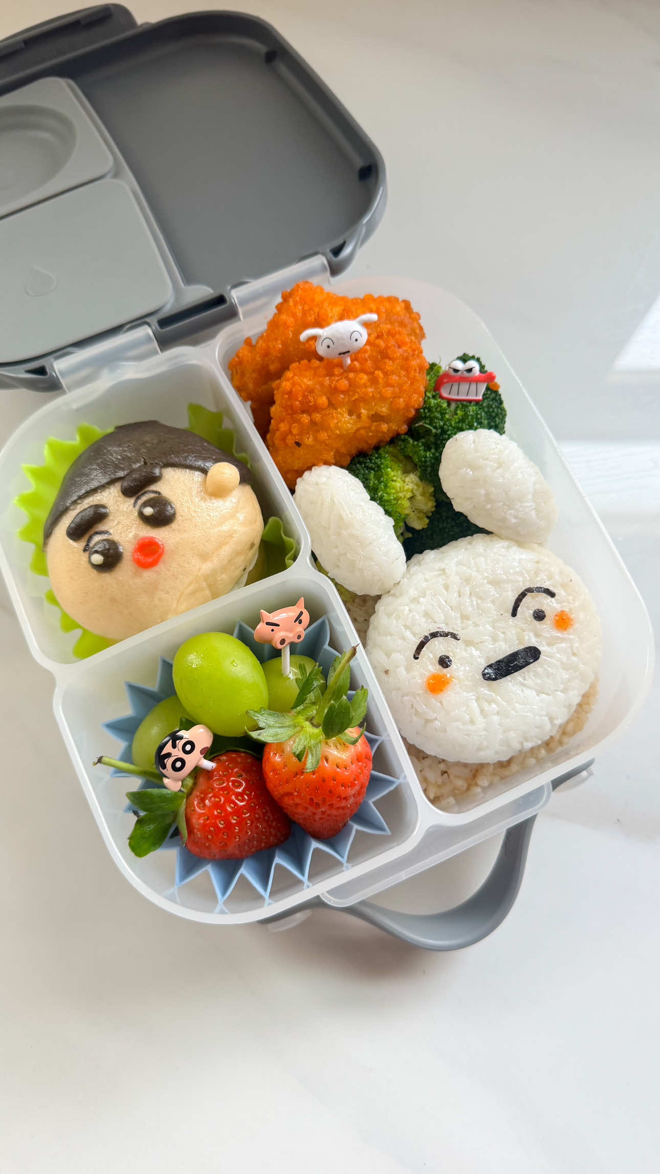 Bekal simpel karakter ShinChan #bento #bekal #lunchbox #bekalanak #idebekal #bekalsekolah #lunchideas #kidslunch #lunch #kidsbento #bekalafsheen #shinchan #makansiang 