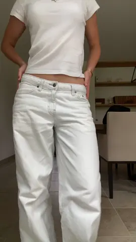 all white fit 🪸 #star #whitejeans #whiteshirt #summerfits #fyp 