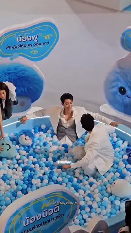 Kasibook has two clingy babies.. 🥹🥹🥹❤️❤️❤️ #ForceBook #ฟอสบุ๊ค #fforce_ #kasibook #kasibook_ #thaibl #boyslove #fypシ #fyppppppppppppppppppppppp 