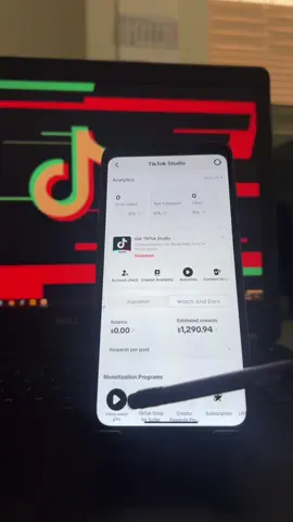 Watch & Earn Program New Feature On Tiktok #tiktokwatchandearn #creatorprogram #earnmoneyonline #onlineearning 