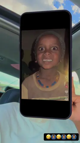 #ethiopian_tik_tok🇪🇹🇪🇹🇪🇹🇪🇹 #oromotiktok #fyp walakalo 🤣@ifnuu Arsiti sanyii ❤jawe✌️💪? @Abdi cululle✨🦁🇧🇭 @Chocolate🍫🧕🏾  walakalo 🤣