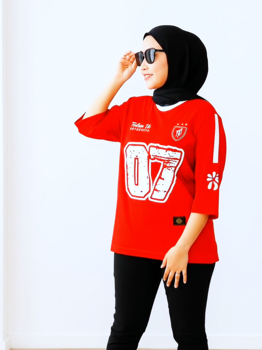 Baju atasan wanita kekinian. Mumpung promo spesial cek out segera sebelum kehabisan.  #bajiwanita #atasanwanita #atasanwanitakekinian #outfitwanita #tshirtwanita #pakaianwanita 