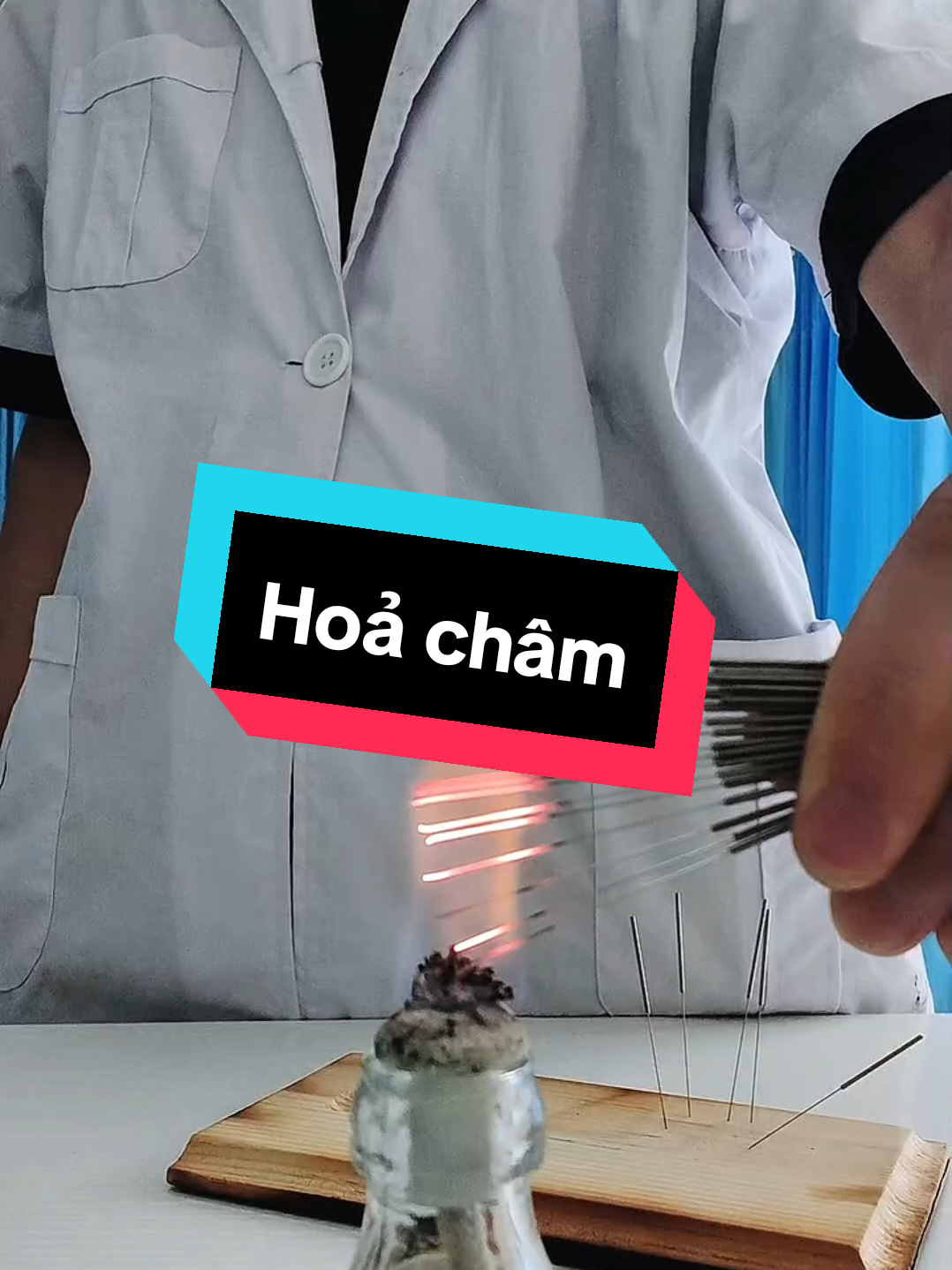 Hoả châm có làm kim yếu đi. #yhoccotruyen #dongy #tuetam #phongkhamtuetam #phikim #chamcuu 