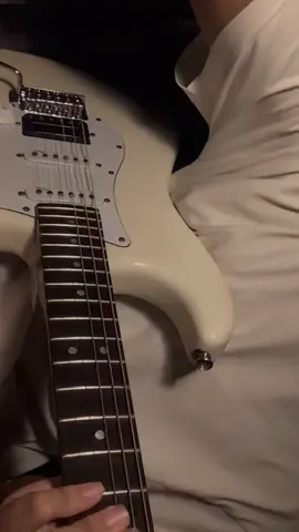 apalah arti menunggu - raisa (guitar solo) ib : @IG: @kentang13_mayo  #guitartok #guitar #guitarcover #guitarsolo #solo #coversong #gitar #gitarlistrik #music #fyp #raisa 