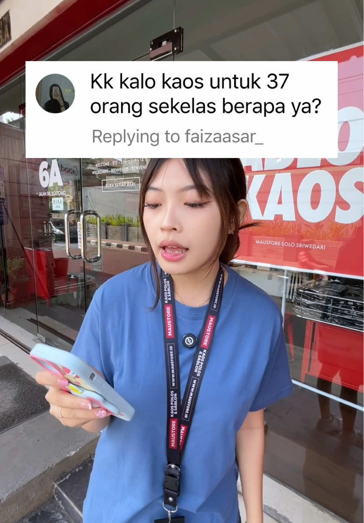 👉 Pesen kaos sablon aesthetic kembaran sekelas, desain bebas sesuka hati. Yuk gas!💫 . 📌 pesan langsung link di bio 🇮🇩 BISA KIRIM KE KOTA MANAPUN ✈️ . #kaossablon #kaoscustom #kaosviral #kaosmurah #bikinkaos #kaoskelas 