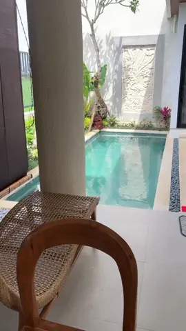 Penginapan diubud suasana villa 🏡 Suastia House Ubud  Wa +62 81237 691831 +62 85739 533 074 #penginapan #ubudvilla #hargaterjangkau #villakeren #cariviiladiubud #dayusevillaubud #ubudvilla #balivilla 