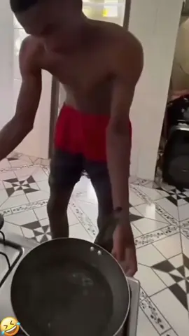 Failed cooking #funnyvideos #funnyfail #cookingfail 