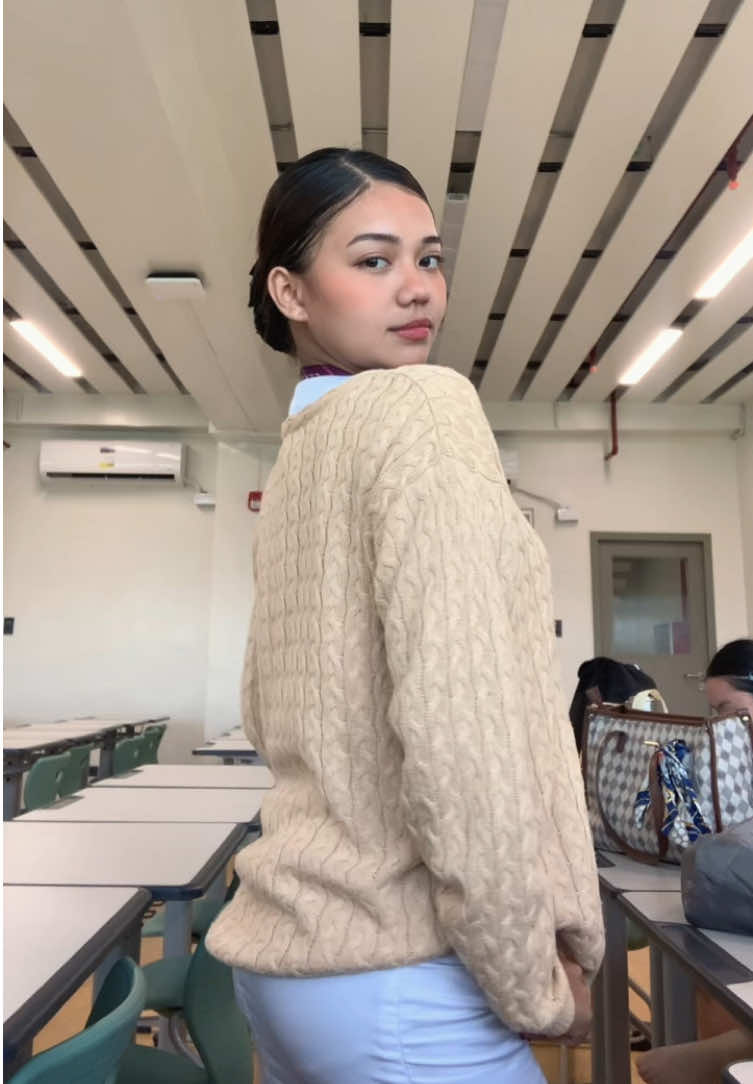 #nursingstudent #nursingbun #hairnet #hairclip 