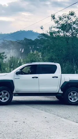 mag lowlux nlng ba tayu? #hilux #fyp #mrtanggol#car #offroad4x4 #maranaotiktokers🇵🇭 