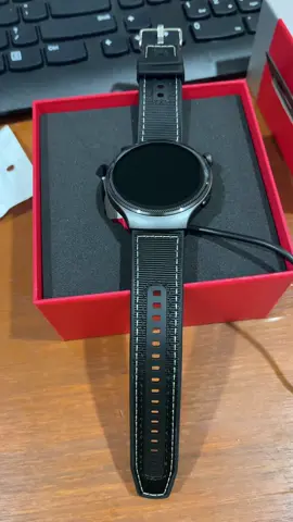 Smartwatch murah tidak sampai bikin kantong bolong, bahan berkualitas dan baterai awet berhari hari