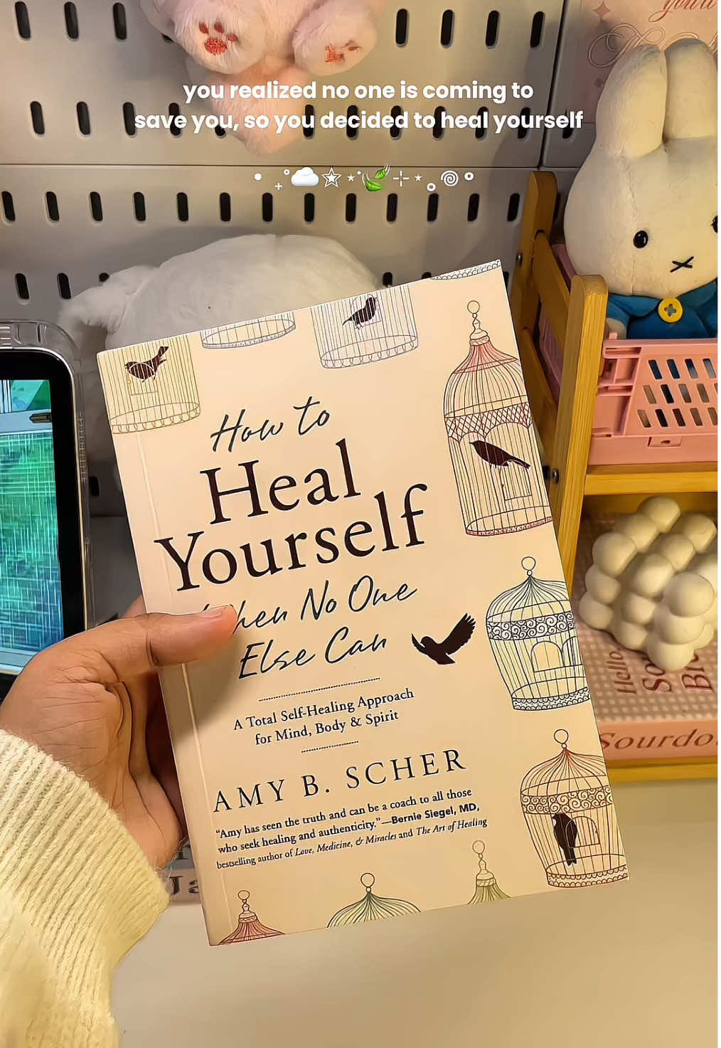 take it one step at a time and trust the process— it takes patience, time, and the courage to embrace your true self ✨ #howtohealyourself #BookRecommendations #bookrecommendation #bookreco #bookworms #innerhealing #selfhealing #HealingJourney #healingprocess #selflove #innerpeace 