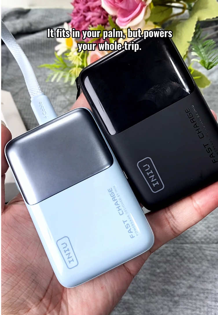 Hotel outlets full? No problem. This pocket-sized backup saved my day (and my phone). #freeshipping #spotlightfinds #essentialgear #compactpower #pdcharger