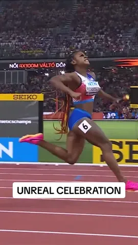 Iconic race 🤝 legendary celebration 😱  Watch the full women’s 4x100m final from the 2023 #WorldAthleticsChamps on our YouTube channel 📺  #fyp #athletics #sports #scream #usatiktok🇺🇸 #athlete 