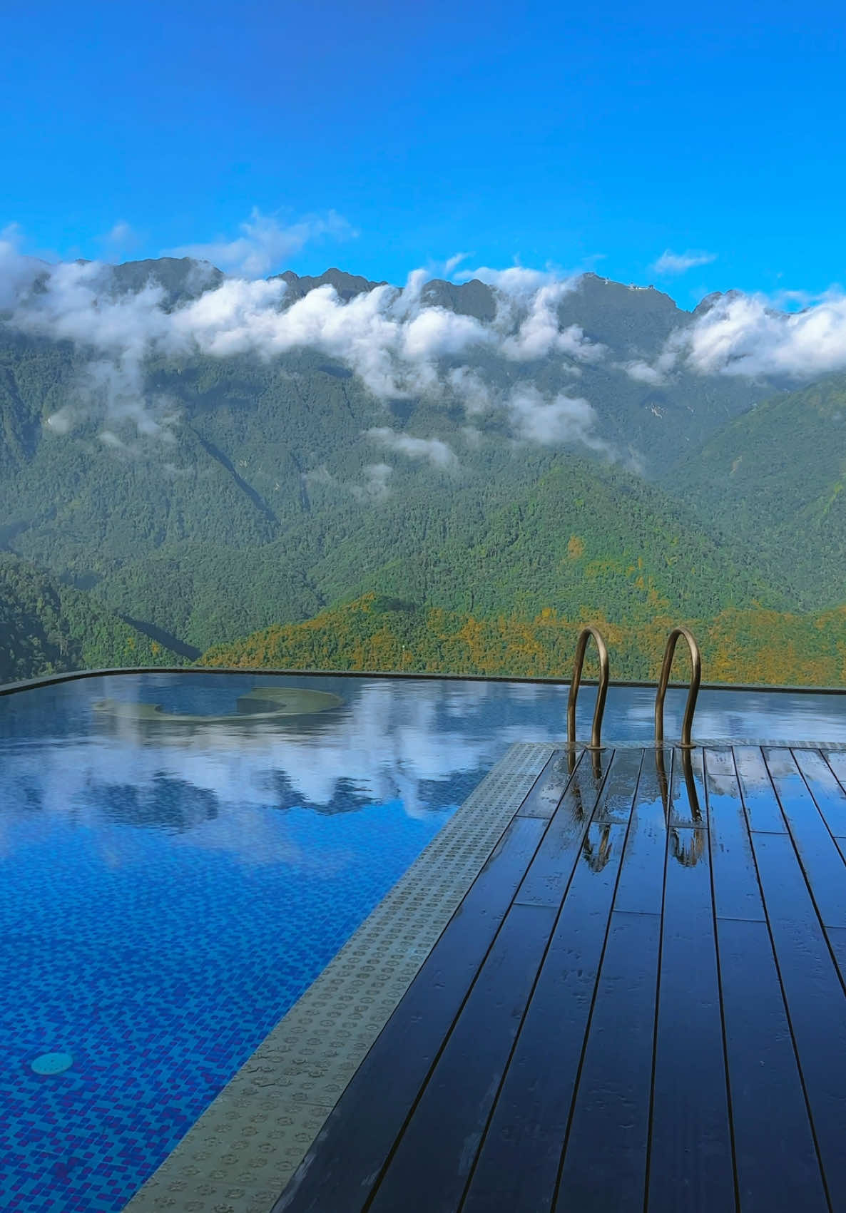 📍pistachio_hotel_sapa 🇻🇳  . . . . .#sapa #pistachio #vietnam #travelvietnam #beautifuldestinations #travelingwithchuu #tiktokvietnam #ที่พักเวียดนาม #เวียดนาม#chuuclothing 