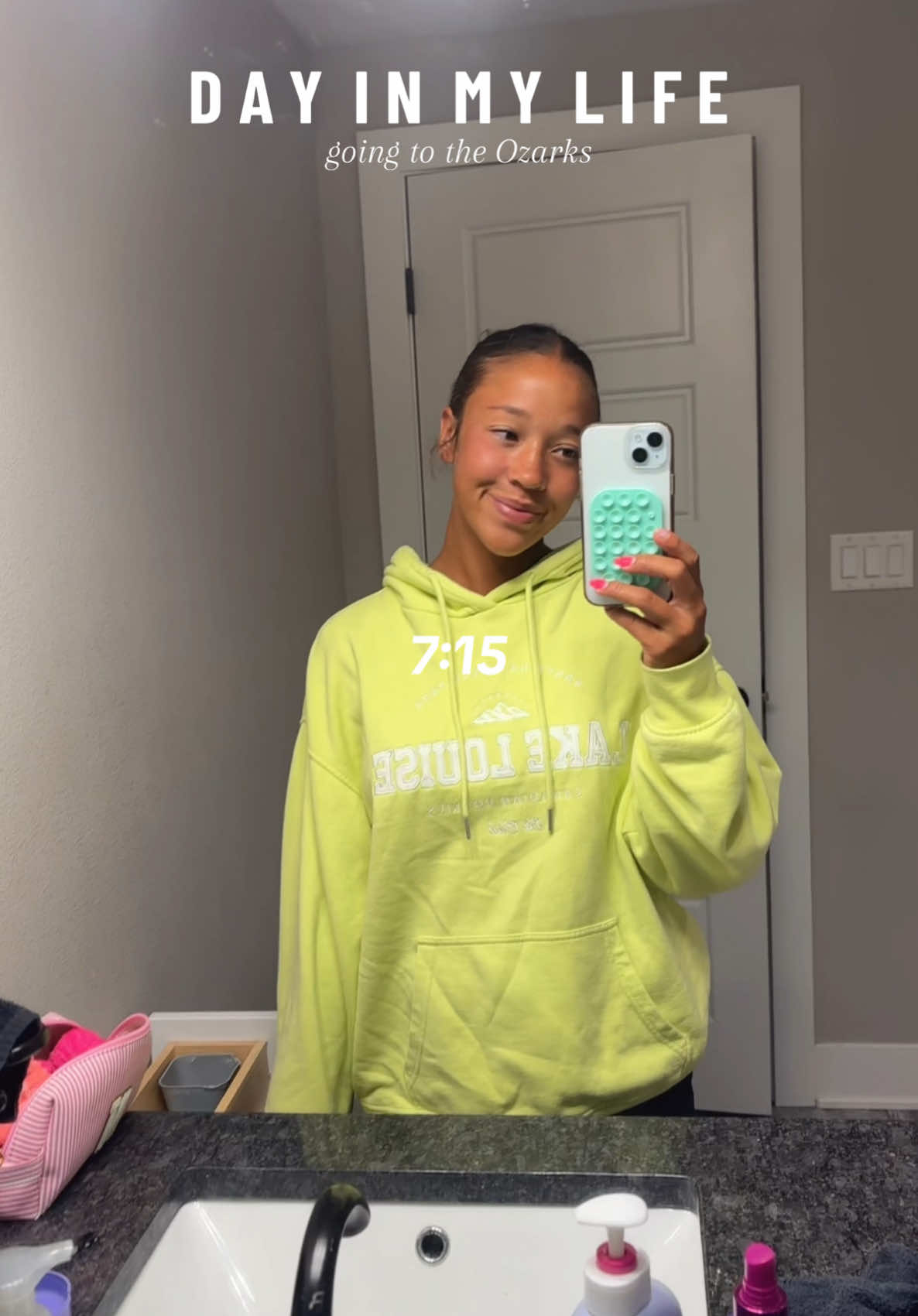 lake content soon😊⛵️🌊 #lakeoftheozarks #lakelife #summervlog #diml 