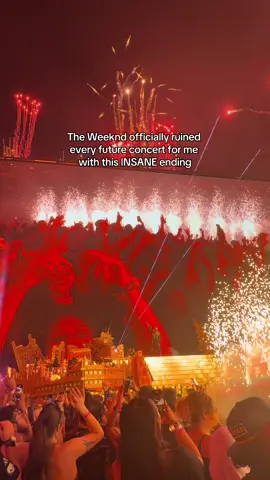 Weeknd concert in Philly popped off🎇 #theweeknd #philly #afterhourstildawnstadiumtour #theweekndconcert #fyp 
