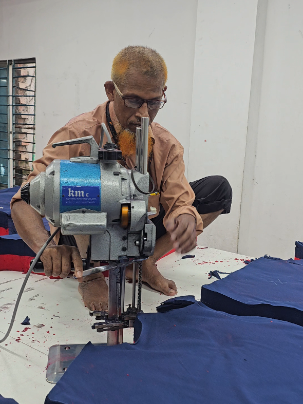 ✅গার্মেন্টস থেকে সরাসরি হোলসেলে প্রোডাক্ট নিতে পারবেন আপনার ব্যাবসার জন্য। আথবা,  ✅ কাস্টমাইজড করে যেকোনো প্রোডাক্ট তৈরি করে নিতে পারবেন আপনার ব্যান্ডের নামে নিজে ডিজাইন করে ।  # হোয়াটসঅ্যাপ : +8801723792680 (কাস্টমাইজ অর্ডারের জন্য)  # হোয়াটসঅ্যাপ : 01610-763407 (হোলসেলের জন্য) 👉নিত্য নতুন আপডেট পেতে চোখ রাখুন STYLEWAY পেইজে। এছাড়াও সরাসরি পরিদর্শন করতে চলে আসুন আমাদের হেড অফিসে - 👉 Google Maps : https://maps.app.goo.gl/5ESPqEohiUCcVFUa6  👉হেড অফিসঃ : (স্টাইলওয়ে), উত্তরা সেক্টর - 10, রোড - 03, হাউস  - 31, ফ্লোর - 4B & 5B, লিফট - 03 & 04, ঢাকা - 1230.        -----  ধন্যবাদ   ------  #wholesale #wholesalers #wholesaleclothing #tshirts #polo #poloshirt #ExportQualityProduct #clothing #clothingbrand #fashion #fashionstyle #clothingbusiness #wholesalebd #wholesale #clothingbusiness #fypシ゚viral #viraltiktok #foryoupage #wholesaleclothing #popular 