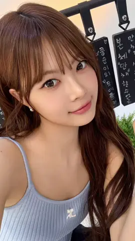 #fyp #kpop #idol #KlingAI #pov #eunchae #lesserafim #cute #hug #kiss #ai #pretty 