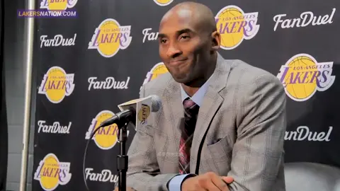 这个老头，嘴上说着不会流泪，可是看到20年紫金生涯的时候，还是忍不住了！#科比 #科比退役战