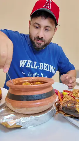 International city Dubai  #foodblogger #foodreview #dubaitiktok #tiktokfood #foodvideos #dubai_dxb_uae #desifood  For parking you can call at restaurant no 0502705946 Location:  CBD E04 international city