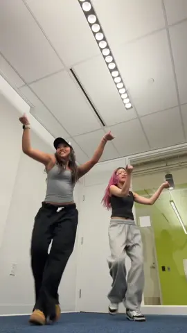 this is always the first song i play when i get into the car 😅 (dc: @Bea) @_pyingu #folded #kehlani #dance #trendingdance 