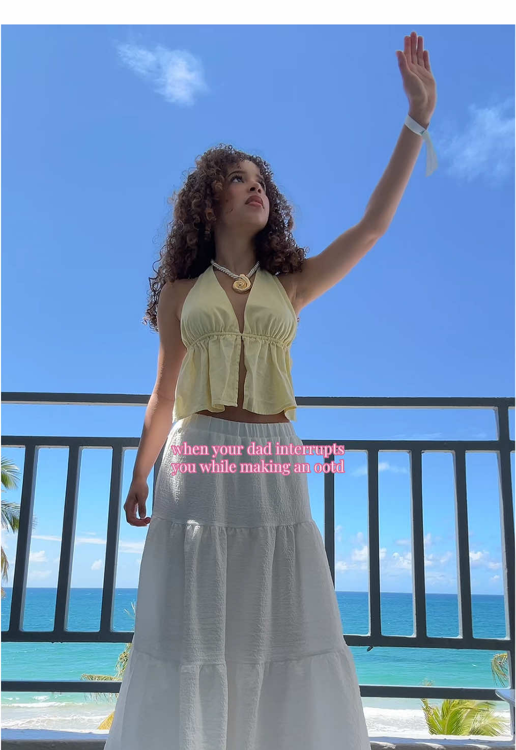 he wanted to take away my spotlight #fyp #puertorico #boricua #island #OOTD #fitcheck #dad #xybca #badbunny #cafeconron 