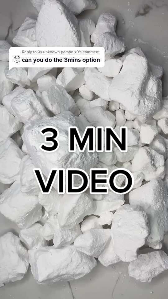 Replying to @0x.unknown.person.x0 Reply to @0x.unknown.person.x0 #3minutevideo #gymchalk #asmr #reformedgymchalk #chunks 