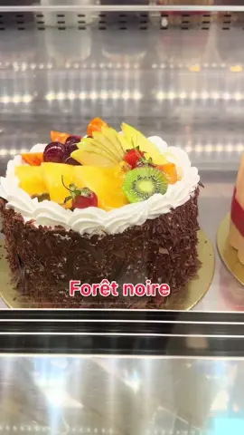 #AlOumarabakery #bakery #cake #wholesale #sfeir #lebanon #foryoupage #foryou #fyp #explore 